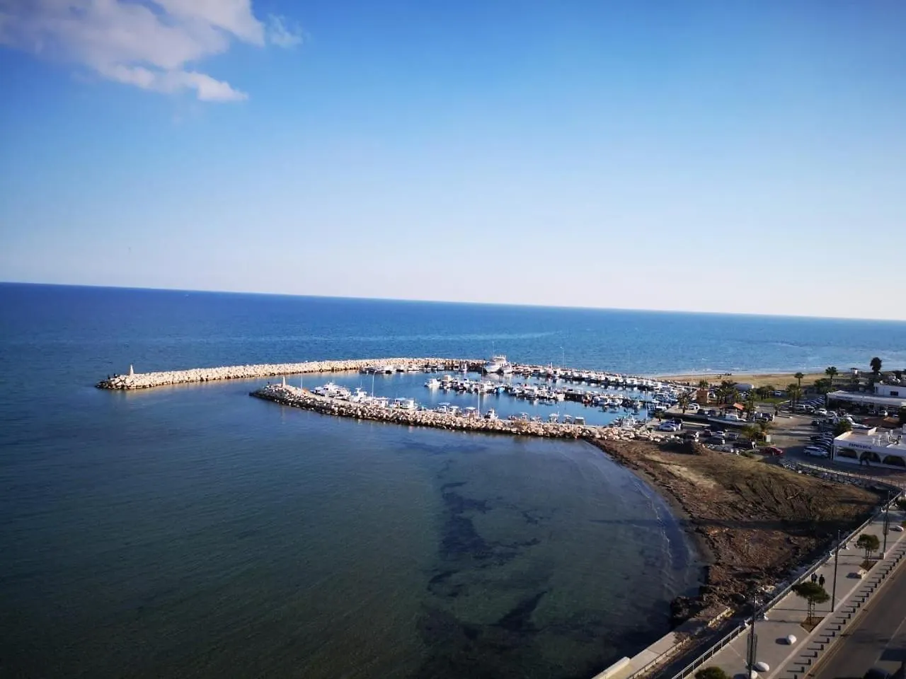 Sea View Holiday Apartment Larnaca