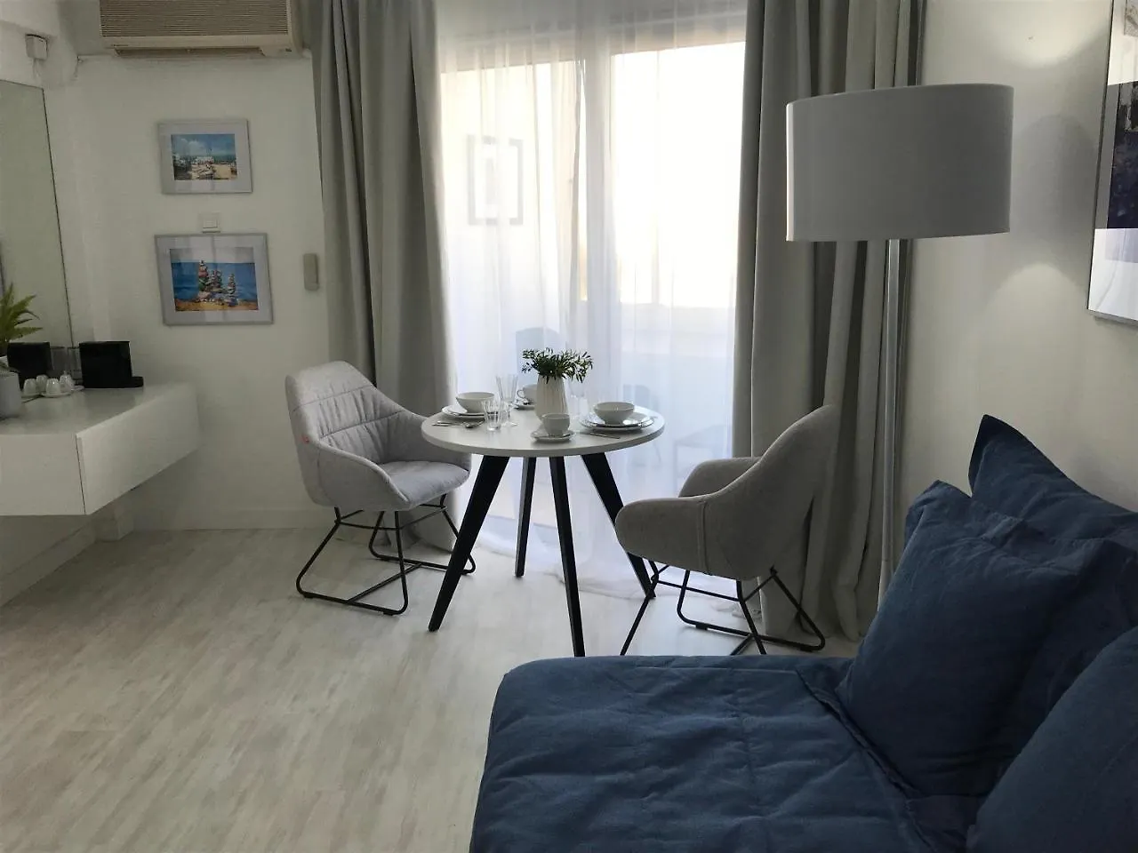 Sea View Holiday Apartment Larnaca Cipru